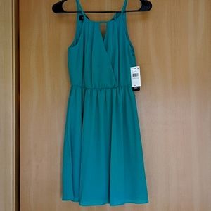 Green bcx daytime/cocktail dress